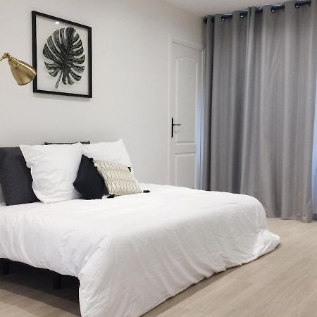 New Apartment In The Heart Of Le Marais Париж Екстериор снимка