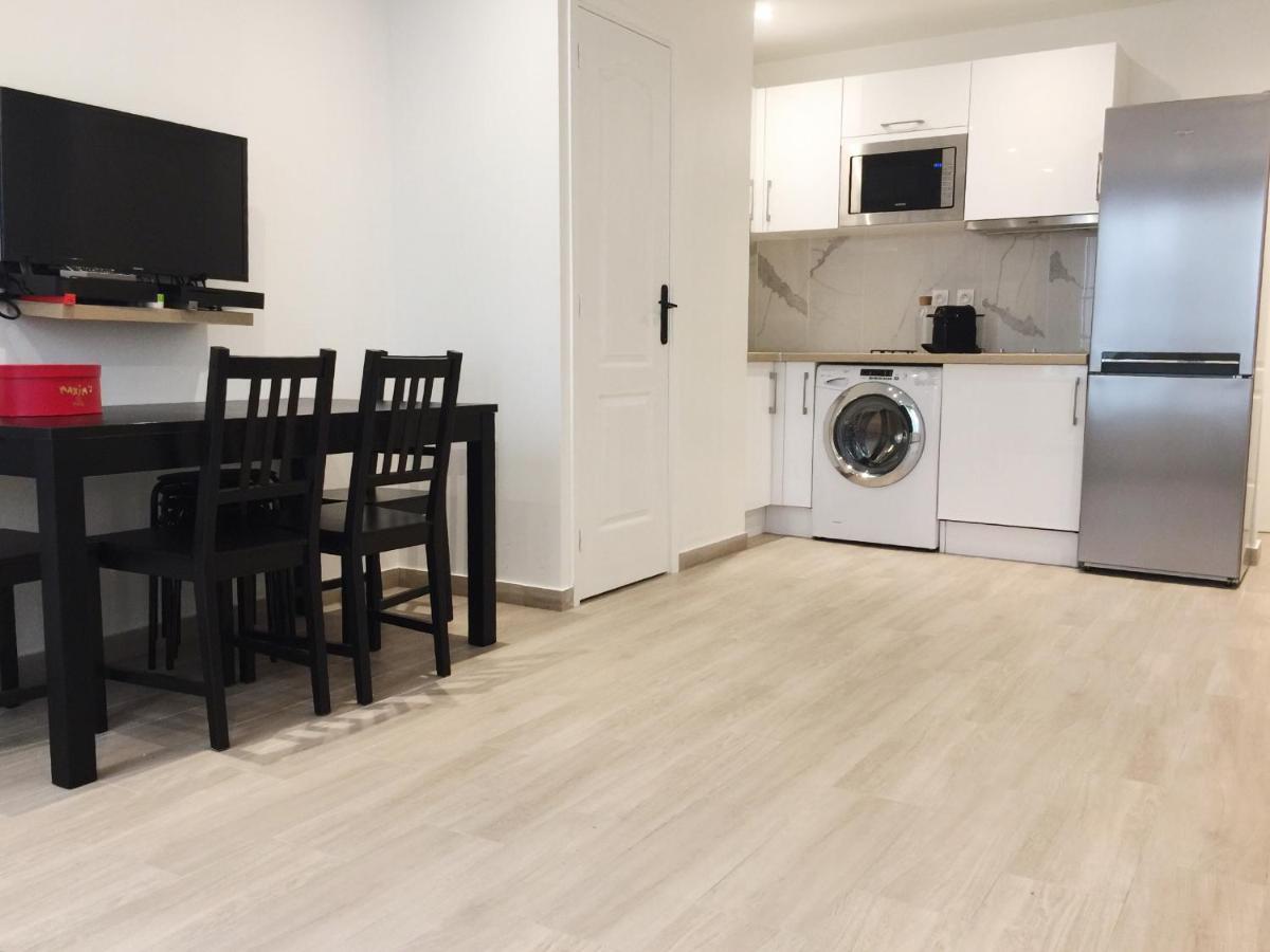 New Apartment In The Heart Of Le Marais Париж Екстериор снимка