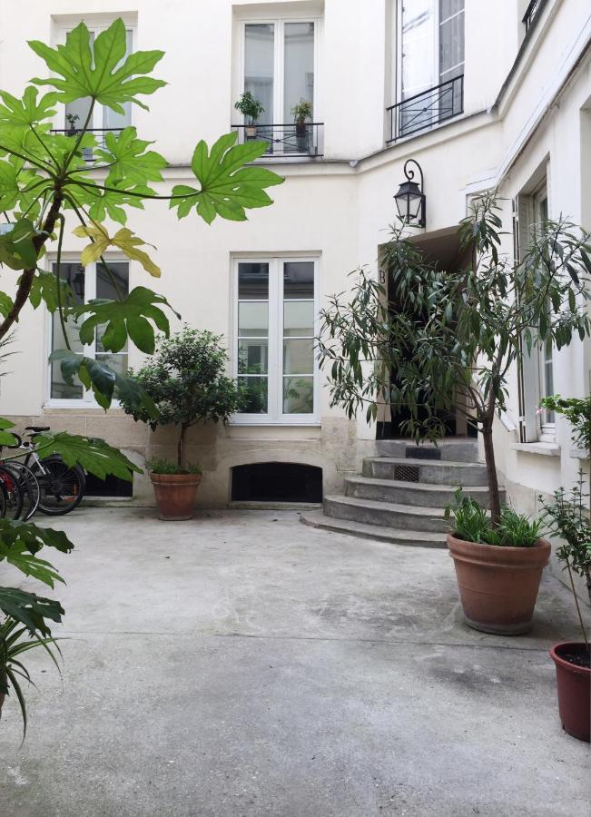 New Apartment In The Heart Of Le Marais Париж Екстериор снимка