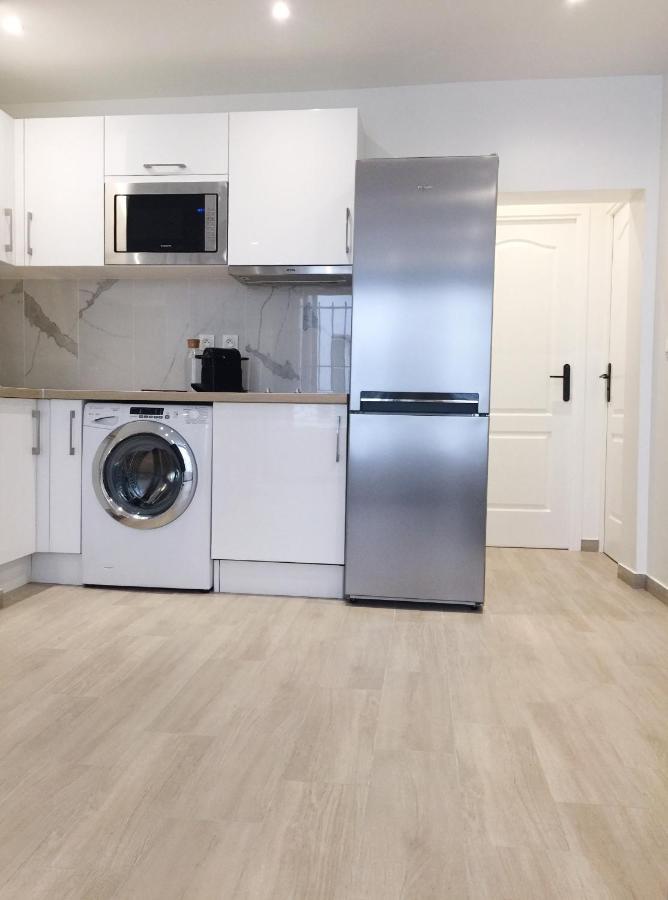 New Apartment In The Heart Of Le Marais Париж Екстериор снимка