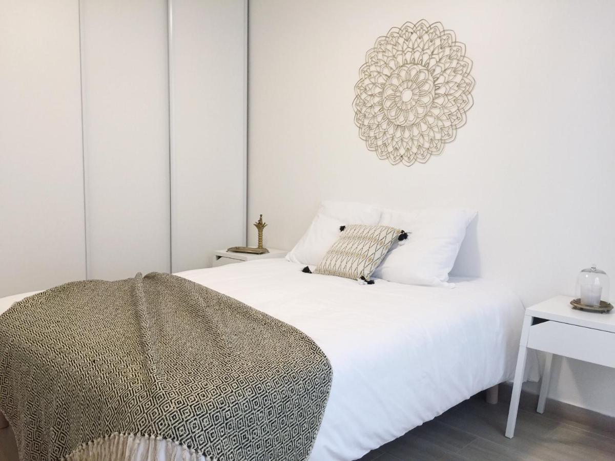 New Apartment In The Heart Of Le Marais Париж Екстериор снимка