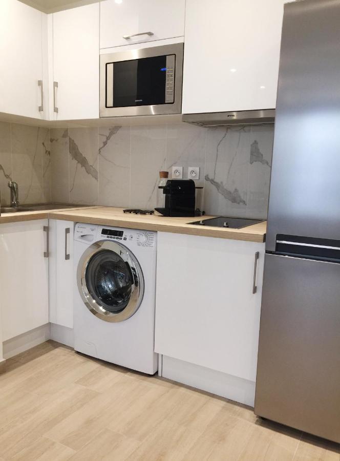New Apartment In The Heart Of Le Marais Париж Екстериор снимка
